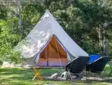 vente d'un camping au coeur d'un site classé du sud de la france dans un parc arboré et bien entre