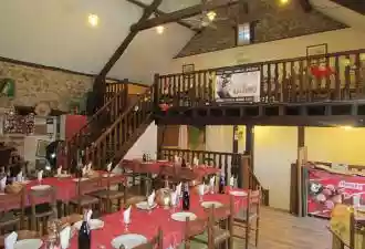 A vendre murs et fonds de commerce d'un Camping-Bar-Restaurant à Egletons - Corrèze