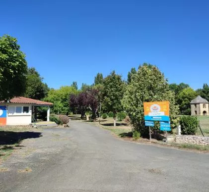 Recherche exploitant en bail commercial pour le Camping de l'Île du Pont à Mirande (Gers).