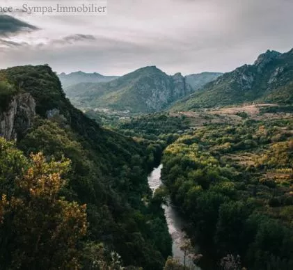 vente d'un camping en bord d'un lac dans le parc naturel régional du haut-languedoc