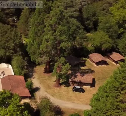 vente d'un château d'exception au coeur des midi-pyrénées avec un camping 100 emplacements