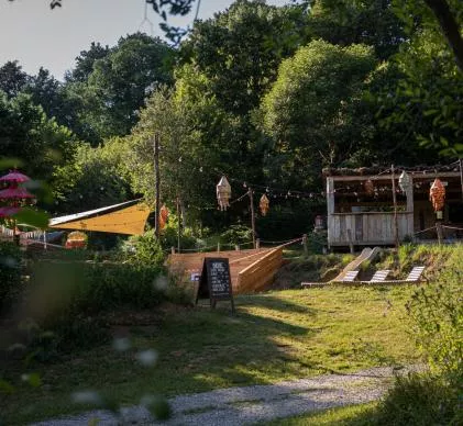 vente d'un très beau camping sur 12 hectares dans le parc naturel régional du haut-languedocen exclu