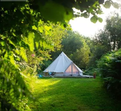 vente d'un très beau camping sur 12 hectares dans le parc naturel régional du haut-languedocen exclu