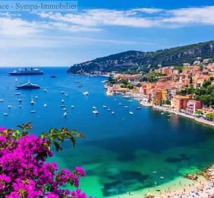 camping sur la cote d'azur, site touristique de 1er ordre