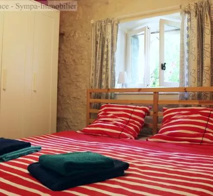 superbe camping à vendre situé à seulement 30 minutes de cahors dans le lot, en occitanie