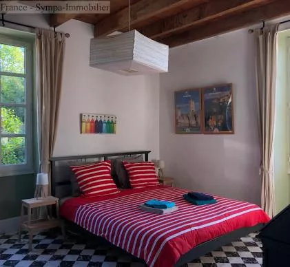 superbe camping à vendre situé à seulement 30 minutes de cahors dans le lot, en occitanie