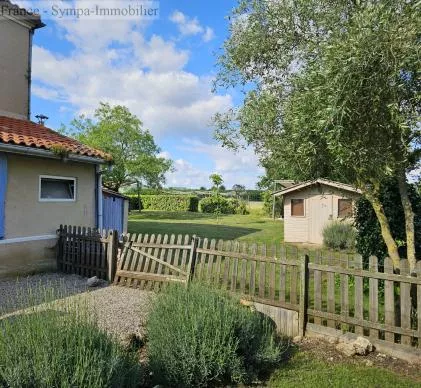 dans le sud-ouest ensoleillé de la france, au cur de la nature de la vallée du lot, se trouve ce dom