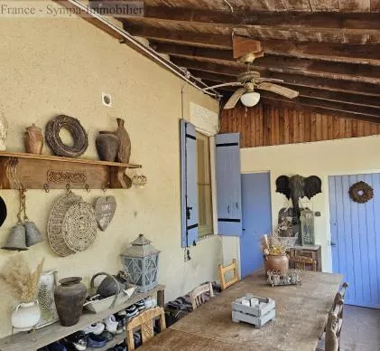 dans le sud-ouest ensoleillé de la france, au cur de la nature de la vallée du lot, se trouve ce dom