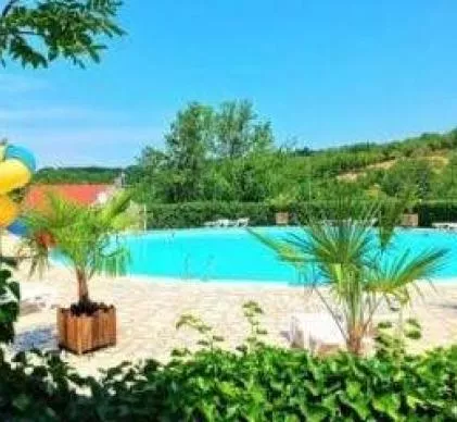 A VENDRE – CAMPING 4* ÉCO-RESPONSABLE – PROCHE CAHORS (46)