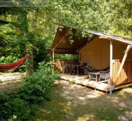 compromis en cours!!en exclusivité, un des plus beaux campings du sud de la france en occitanie
