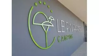 Lettrages découpés