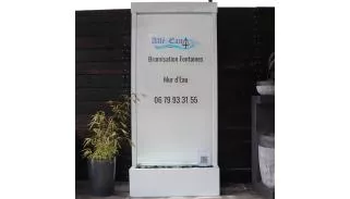 Mur d'Eau Transparent