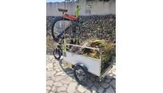 Triporteur pick-up pour cantonnier, espaces verts et collecte déchets.