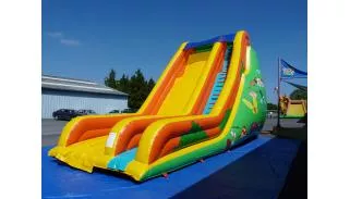 600 A Bosse Toboggan gonflable