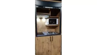 cuisinette monobloc avec volet roulant