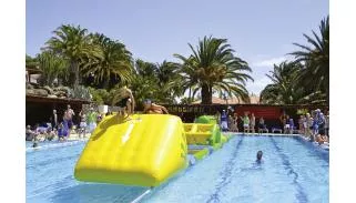 Parcours gonflable aquatique modulaire pour piscine