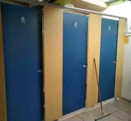 Cloisons - cabines de douche et toilette